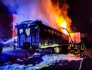 A fuoco ditta di rifiuti a Castellamonte, i pompieri domano le fiamme A fuoco ditta di rifiuti a Castellamonte, i pompieri domano le fiamme