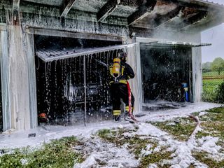 Incendio in un garage di Chivasso