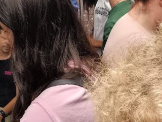 Ressa sulla Torino-Ivrea, tante persone ammassate