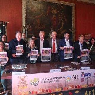 Qualche momento della presentazione della 25ª rassegna di "Coloratissimo autunno" a Fossano