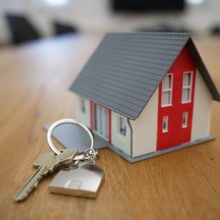 Mercato immobiliare a Torino: in crescita i numeri degli affitti e calo delle compravendite