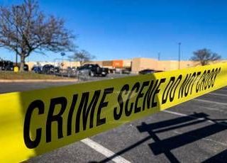 Minnesota, caccia all'uomo che ha ucciso deputata e marito Minnesota, caccia all'uomo che ha ucciso deputata e marito