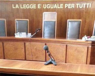 Violenze su detenuti carcere Torino, 7 condanne per tortura