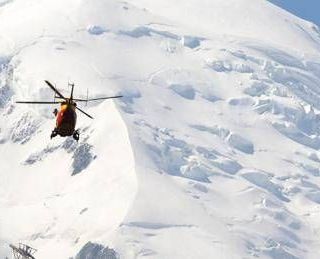 Travolti da valanga durante fuoripista in Valtellina: due morti Travolti da valanga durante fuoripista in Valtellina: due morti