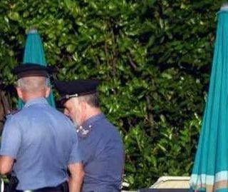 Ferrara, bambino muore dopo un tuffo in piscina Ferrara, bambino muore dopo un tuffo in piscina