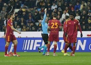 Udinese-Roma, furia Gasperini su punizione assegnata a friulani (e sul gol): cos'è successo Udinese-Roma, furia Gasperini su punizione assegnata a friulani (e sul gol): cos'è successo