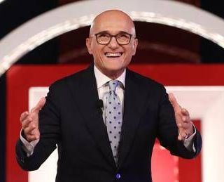 Alfonso Signorini lascia la guida di 'Chi': "Comincio una nuova vita"