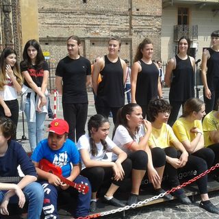 Ritorna in piazza il Monster Piano di Dario Lavesero