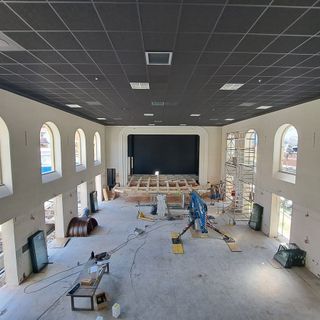 Chivasso, avanzano i lavori al Teatro ex Cinecittà: raggiunto il 60% del recupero