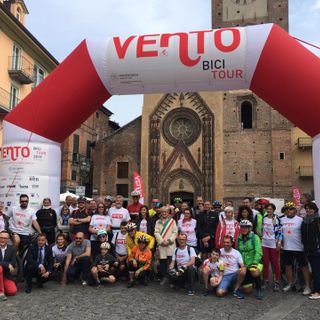 La partenza del Vento Bici Tour a Chivasso