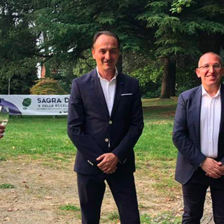 Alberto Cirio con il sindaco di Moncrivello Massimo Pissinis ed il vice sindaco Luca Lisco