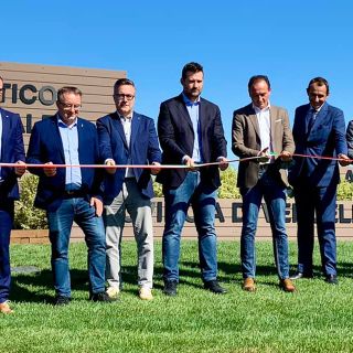 Inaugurata la nuova rotonda tra Saluggia e Crescentino: Gavazza chiede l'uscita dell'autostrada, Ferrero una pista ciclabile
