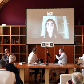 Al castello di Barolo presentata la nuova guida di Go Wine in inglese dedicata al Piemonte del vino