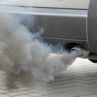 Smog e auto, finita l'emergenza: da domani circolazione normale