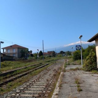 Mobilità sostenibile in Piemonte, l'allarme di Legambiente: "Binari tagliati per 400 chilometri"