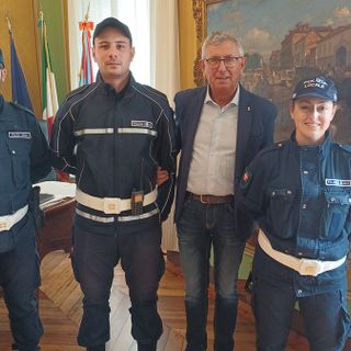 agenti polizia locale di chivasso