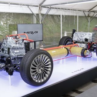 prototipo auto idrogeno