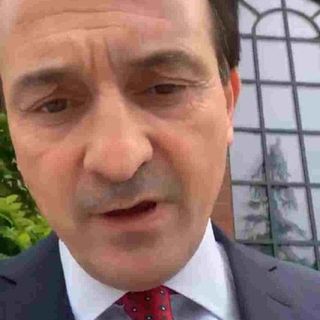 Il Primo Maggio del presidente Cirio chiuso alle Ogr per celebrare i primi due guariti dimessi (VIDEO)