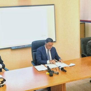 Si impicca perché non può pagare i debiti: gli usurai chiedono i soldi al figlio dopo il funerale [VIDEO]