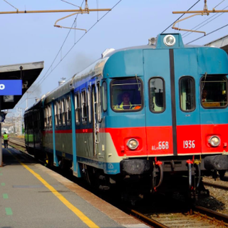 Donna di 61 anni investita da un treno alla stazione di Chivasso