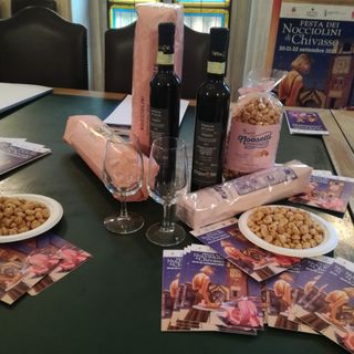 Chivasso fa rima con Nocciolini: torna la grande Festa del dolce tipico (VIDEO)