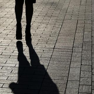 Ivrea, raggiunge in stampelle l’ex moglie e la minaccia: arrestato dalla polizia di stato