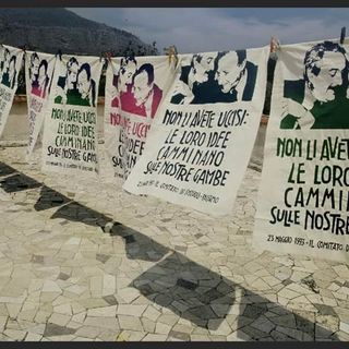 Lo spettacolo LESSICO DI UNA STRAGE, in scena al Teatro Perempruner di Grugliasco domenica 8 maggio