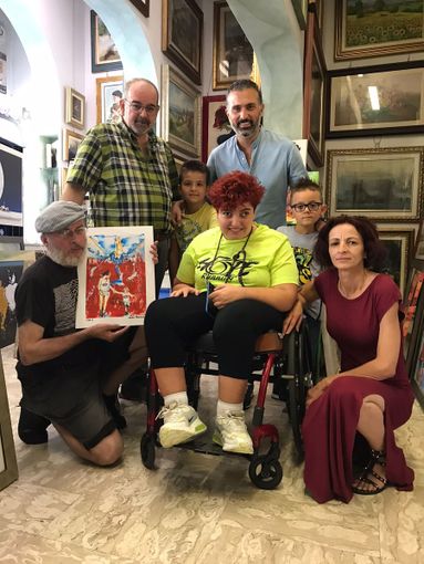 Il pittore Mauro Trucano regala un’opera  d’arte all’Asd Hope Running Onlus