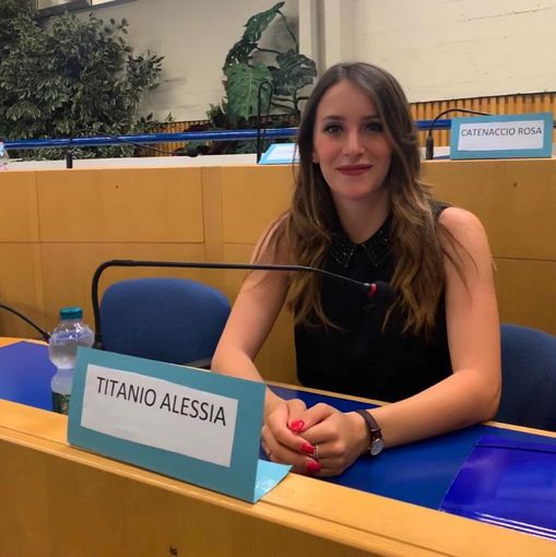 Insulti alla consigliera di Settimo, solidarietà anche da Appendino Insulti alla consigliera di Settimo, solidarietà anche da Appendino