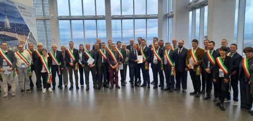 Dalle Regione 8 milioni di euro per 13 Comuni Torinesi Dalle Regione 8 milioni di euro per 13 Comuni Torinesi