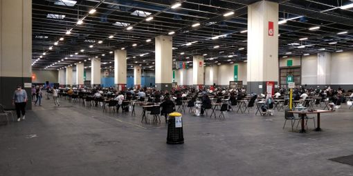 Al via al Lingotto i test d'ammissione universitari: chi ha la febbre deve rinunciare [FOTO]