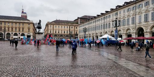 Le celebrazioni torinesi per il Primo Maggio si sono svolte nella Sala Carpanini del Comune e con un megaschermo in piazza San Carlo
