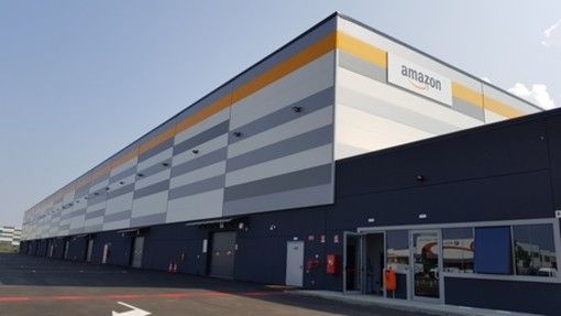 Nuovo sciopero per i corrieri di Amazon a Brandizzo Nuovo sciopero per i corrieri di Amazon a Brandizzo