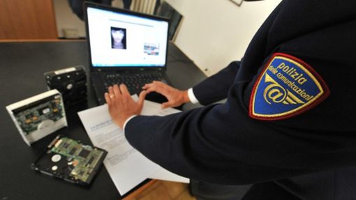 Aumentati nel 2024 i casi di stalking, revenge porn e truffe online Aumentati nel 2024 i casi di stalking, revenge porn e truffe online
