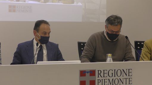 Caos vaccini, la Regione si difende: &quot;Partiti per tempo, ritardi nelle distribuzione sono colpa del fornitore&quot; (VIDEO)