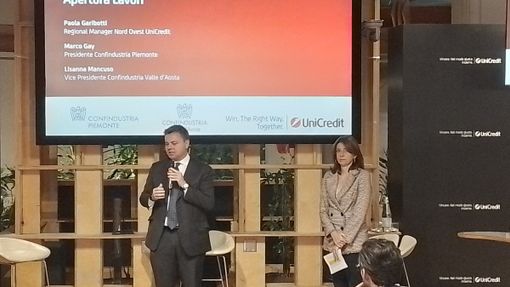 Bollette e calcolatrice Bollette e calcolatrice