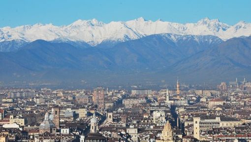 Coronavirus, piemontesi "chiusi" in casa: il 40% vive in meno di 80 metri quadrati, a Torino i maggiori disagi Coronavirus, piemontesi "chiusi" in casa: il 40% vive in meno di 80 metri quadrati, a Torino i maggiori disagi
