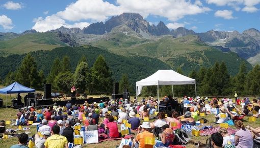 (foto doriano mandrile - pagina fb suoni dal monviso) (foto doriano mandrile - pagina fb suoni dal monviso)