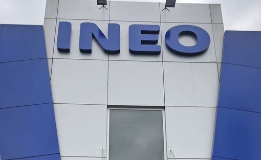 Facciata dell'edificio di INEO Servizi Facciata dell'edificio di INEO Servizi