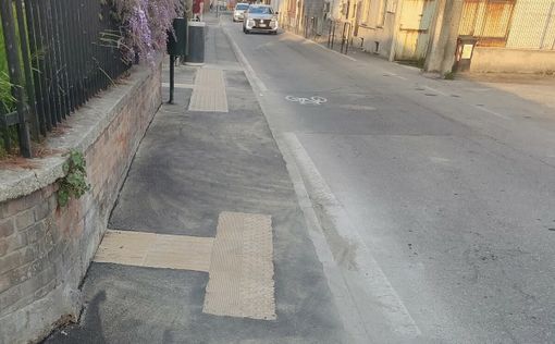 Chivasso: lavori di eliminazione delle barriere architettoniche in via Blatta