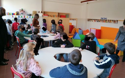 insegnante in una classe