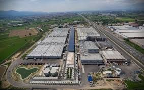 stabilimento industriale visto dall'alto