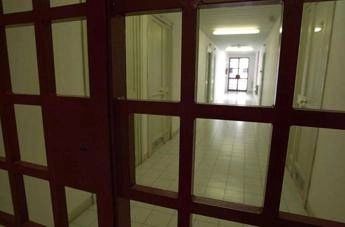 "Se non mi arrestate ucciderò mia moglie": 48enne finisce in carcere "Se non mi arrestate ucciderò mia moglie": 48enne finisce in carcere