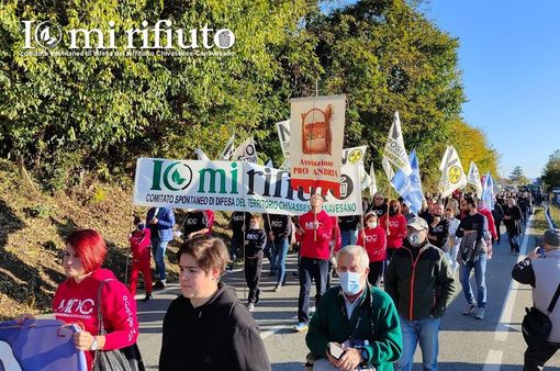 Foto del Comitato "Io mi rifiuto" Foto del Comitato "Io mi rifiuto"