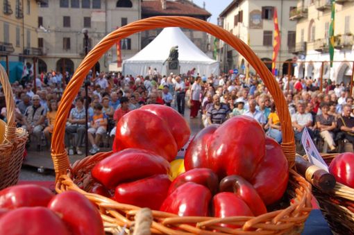 Carmagnola scalda i motori verso la 75esima edizione della Fiera Nazionale del Peperone