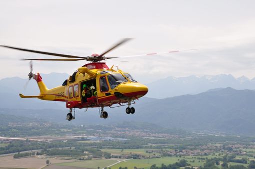 Incidente in un cantiere a Volpiano: uomo caduto da 3 metri d'altezza, trasportato in codice rosso al Cto