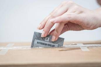 Referendum, Forza Italia presenta disegno di legge per aumento firme Referendum, Forza Italia presenta disegno di legge per aumento firme