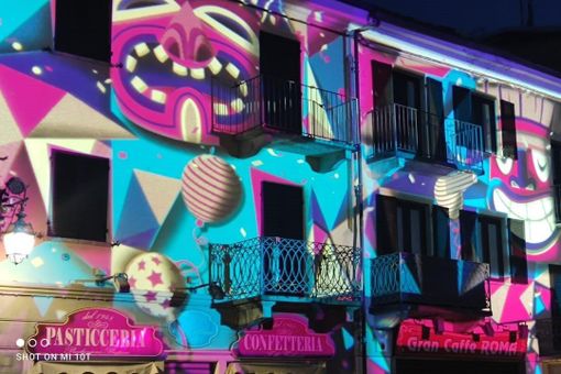 Carnevale Giavenese 2025: gioia e spettacolo in Piazza Mautino Carnevale Giavenese 2025: gioia e spettacolo in Piazza Mautino