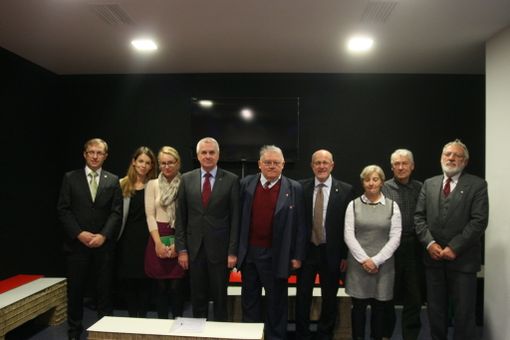 L'immagine di una passata cerimonia in onore dei soldati polacchi a Chivasso