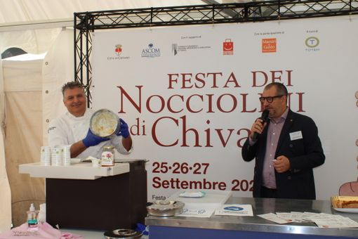 Festa dei Nocciolini ai nastri di partenza: street food e musica in via Po